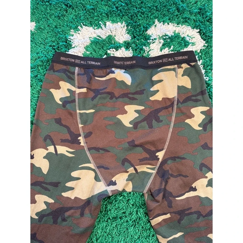 Brixton Thermal Base Layer Mens Large Camo Excellent All Terrain Long Johns